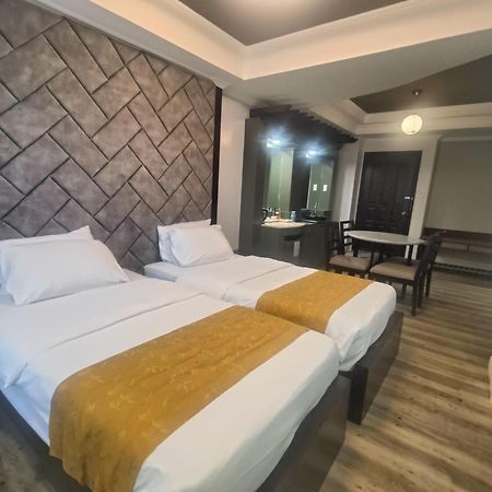 Mo2 Westown Hotel - Mandalagan Bacolod Exterior foto